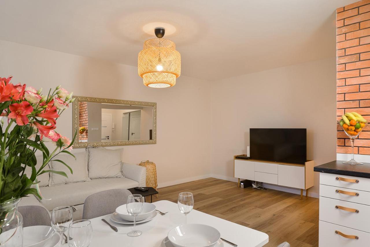 P&O Apartments Hawajska Warsaw Ngoại thất bức ảnh