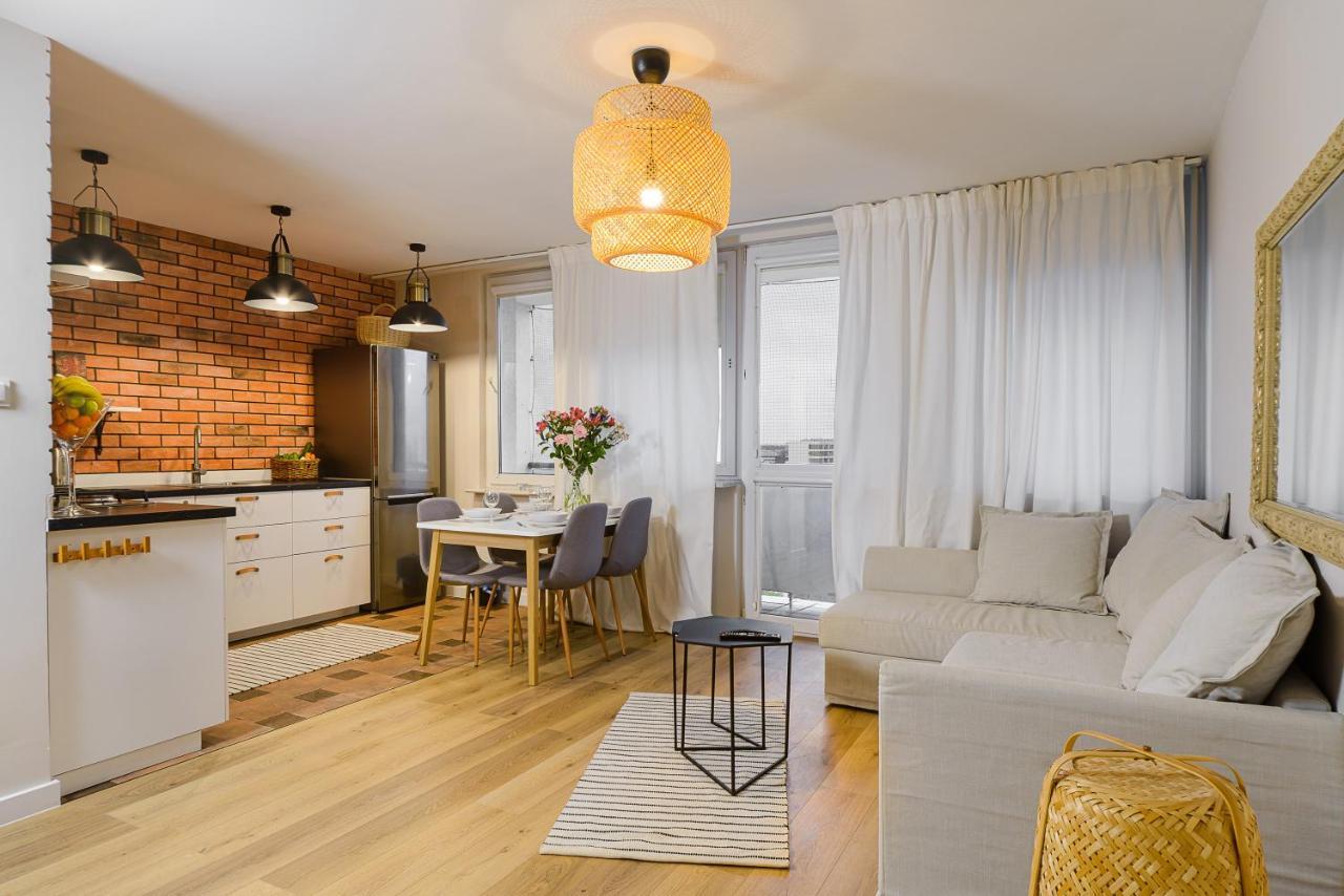 P&O Apartments Hawajska Warsaw Ngoại thất bức ảnh